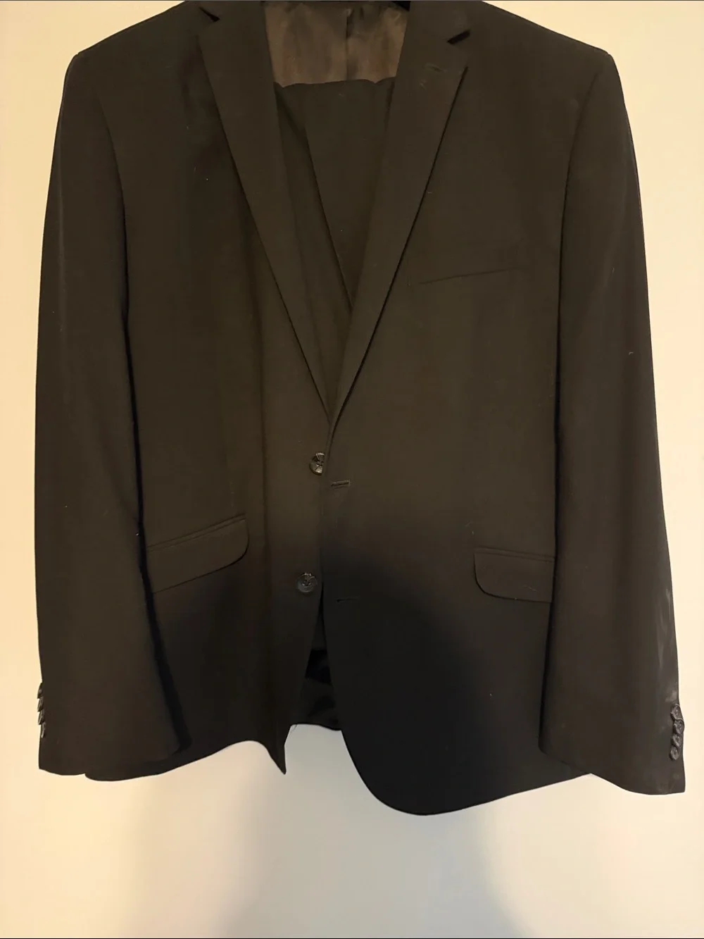Kenneth Cole Reaction Men's Black Two-Button Suit Jacket